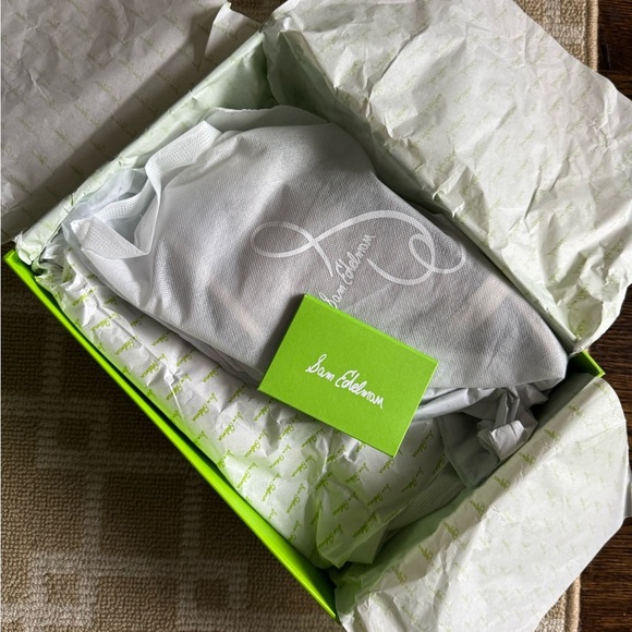 NIB Sam Edelman Peonie Kitten Heel Sandal White Leather Ankle Strap Resort 9.5 - Picture 15 of 17